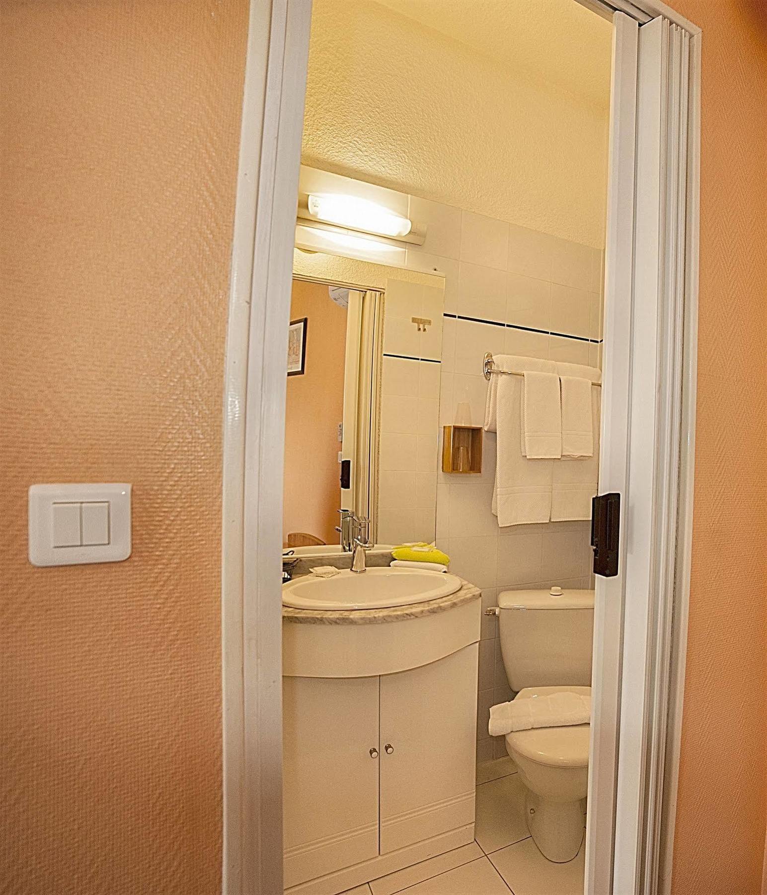 Saint-Raphaël Hotel Du Soleil מראה חיצוני תמונה