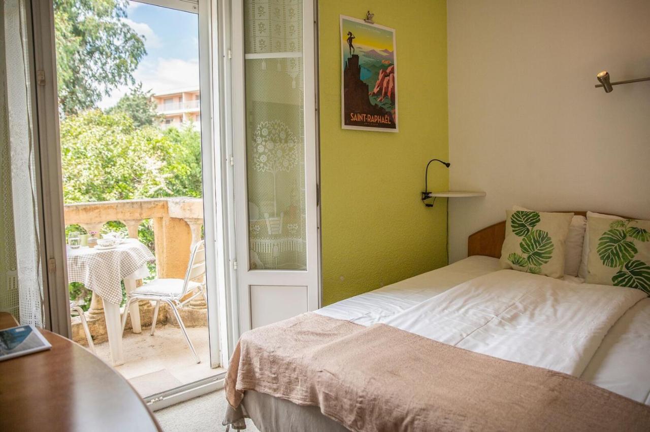 Saint-Raphaël Hotel Du Soleil מראה חיצוני תמונה